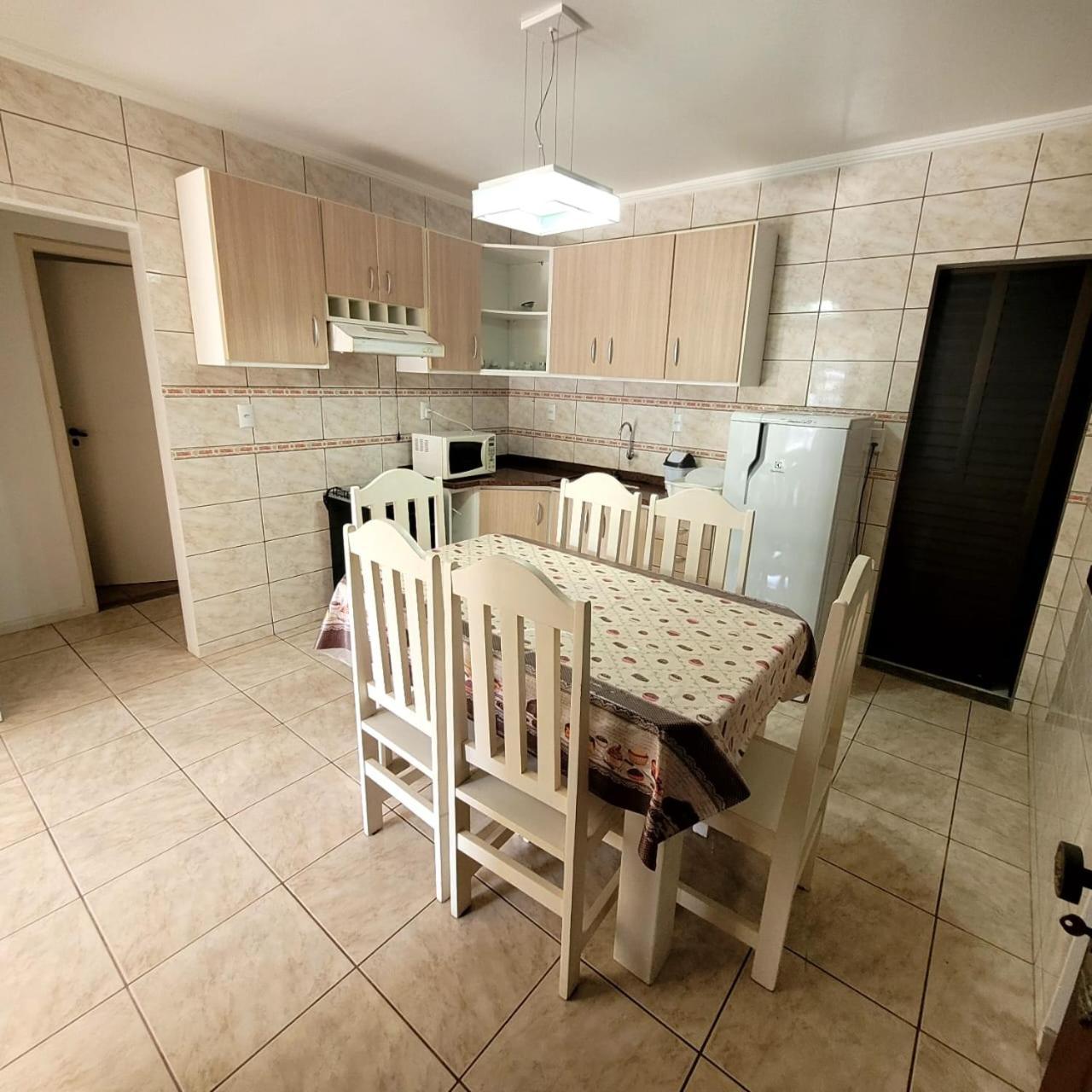 Bombinhas Brasil Residence II Guest House No Centro Εξωτερικό φωτογραφία